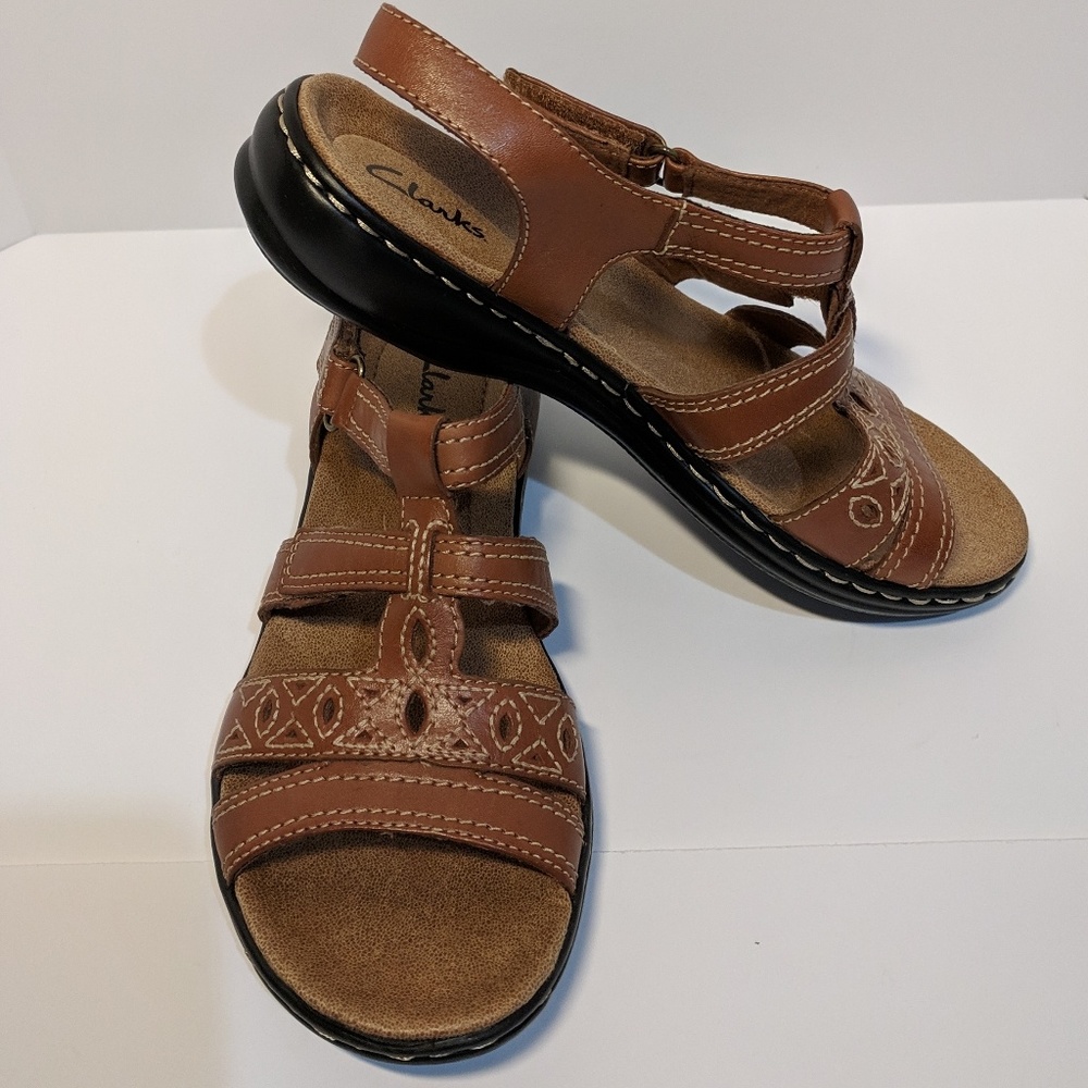 Like New Clark Leather Strap Sandals